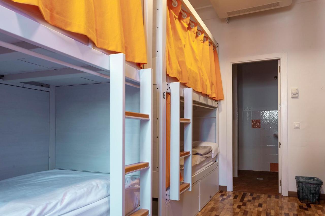 El De Hostel *