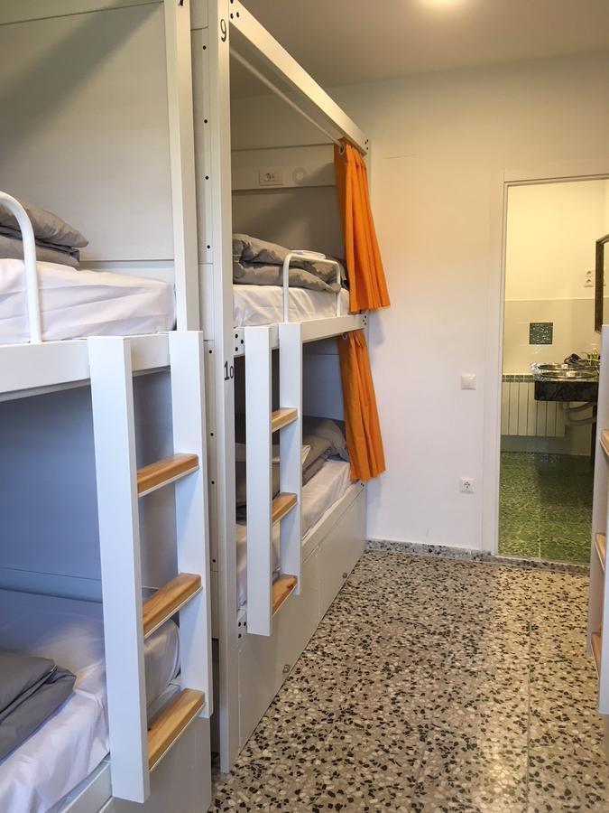 Hostel El De *