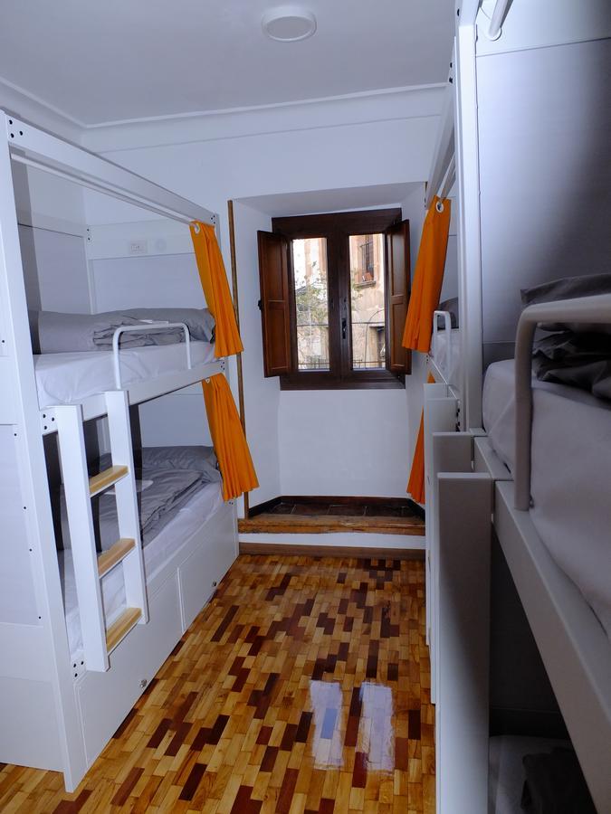 El De Hostel